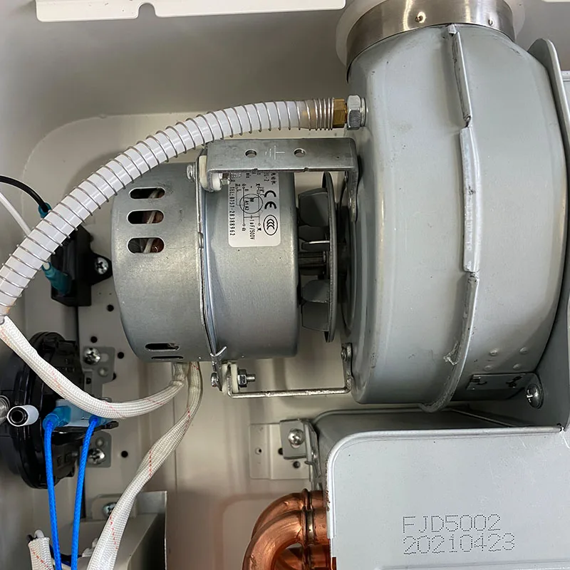 13L 26KW 1.4kg oxygen-free copper water tank LCD touch operation tankless gas water heater