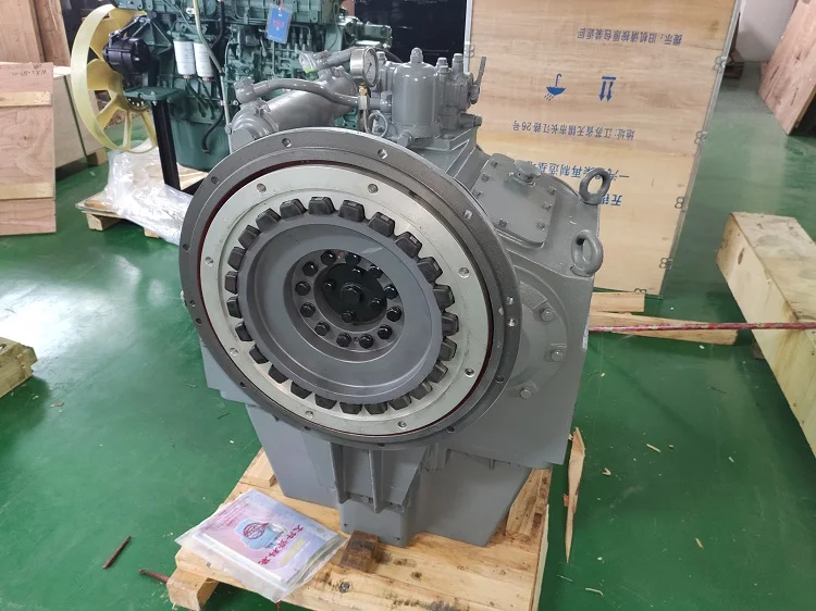 Brand new high quality Advance D300 805hp/2300rpm marine gearbox