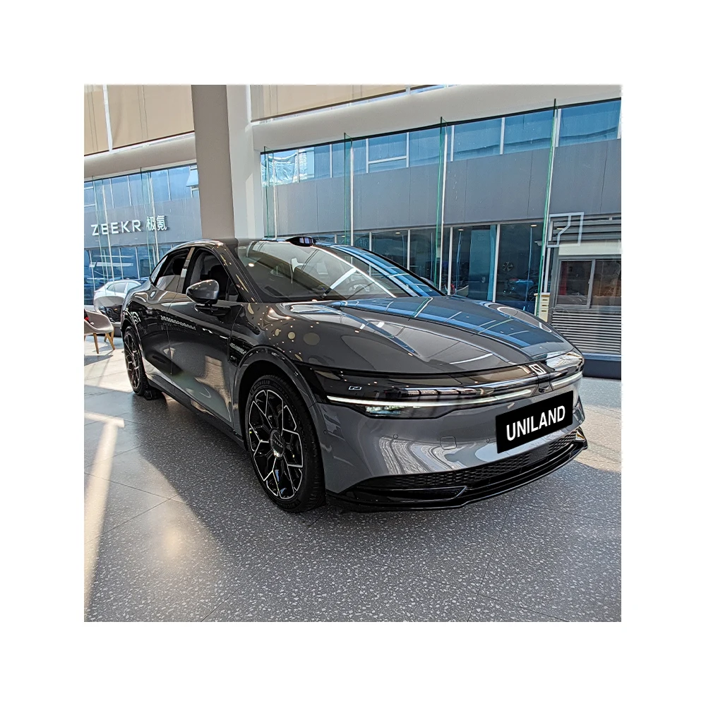 Hot sale 2024 Geely Zeekr Electric Car zeekr 007 new energy vehicle 870km dual motor 4WD ev Car Zeekr 007