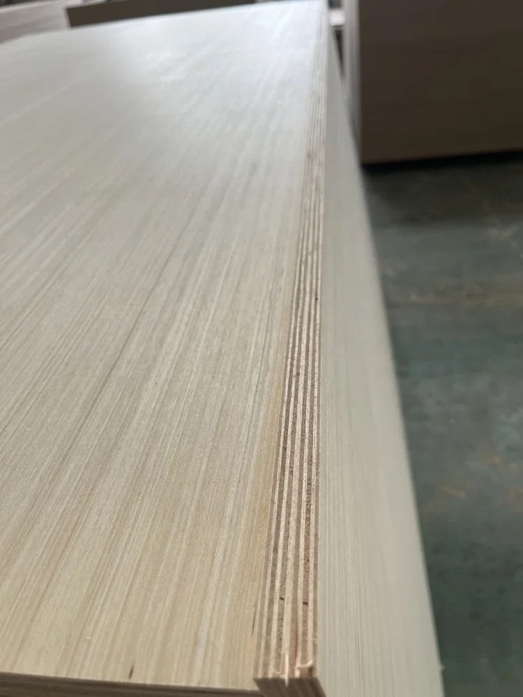 Optimal price packing grade plywood/5/9/12/15/18mm commercial plywood