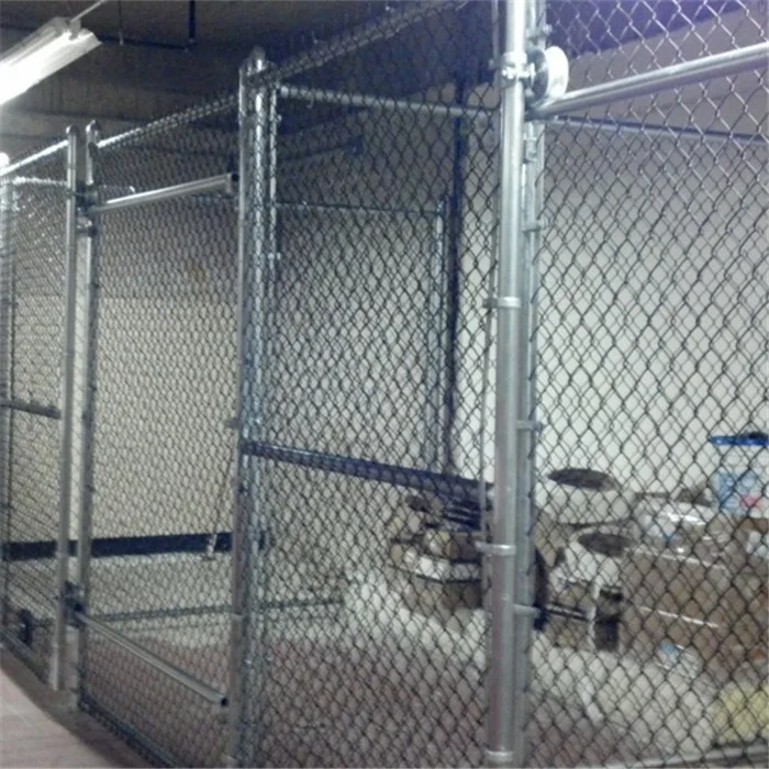 Wholesale Popular Roll Chain Link Fence Used Cyclone Wire Fencing mesh fence panel For Sale