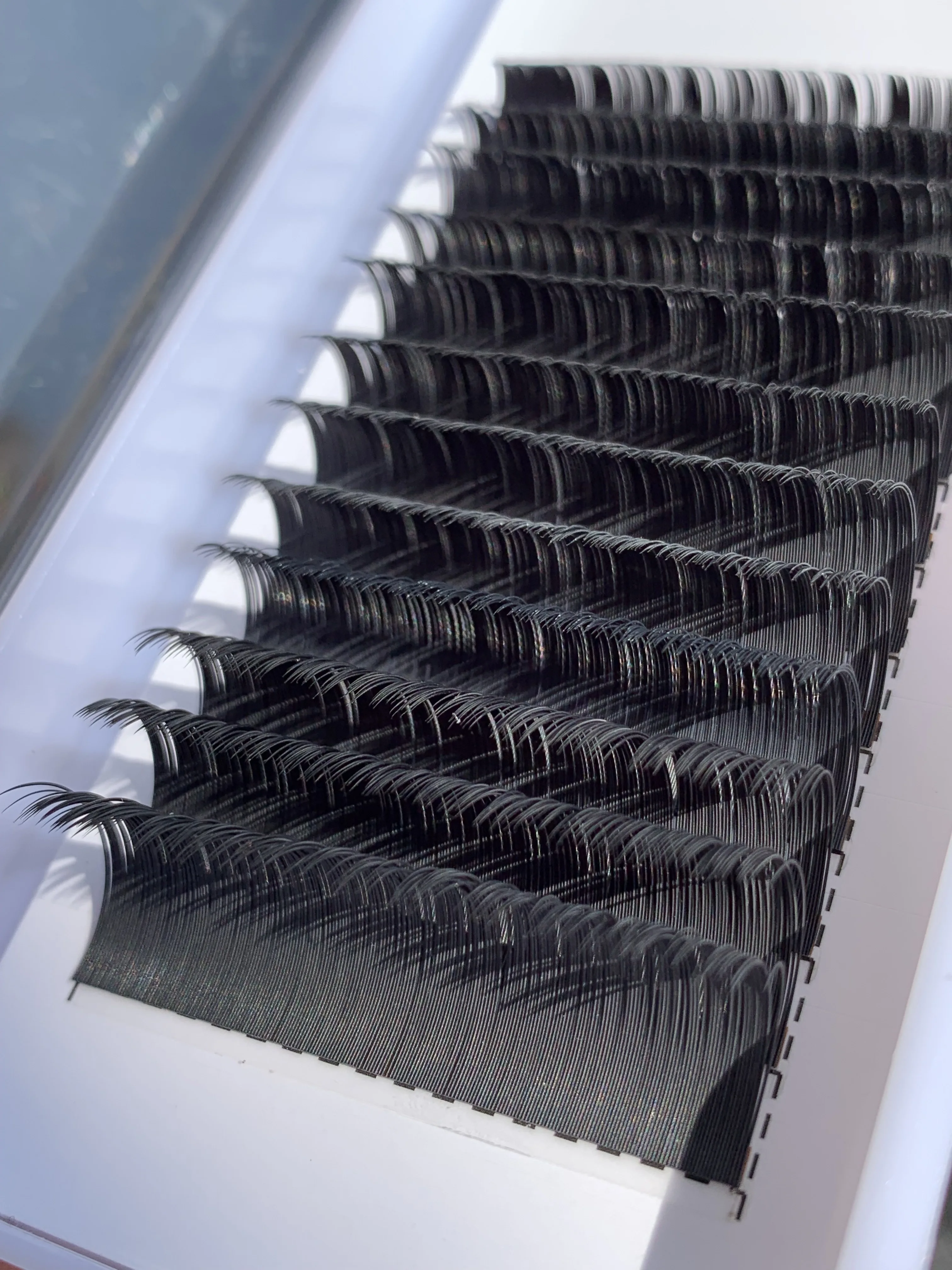 free sample individual trays eyelash extension volume 0.03 0.05 C CC D DD curl mink custom eyelash box matte black lash vendors