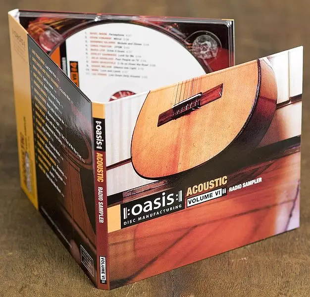 Случай драгоценностей для музыкальных компакт-дисков, упаковка digipak с инкрустацией