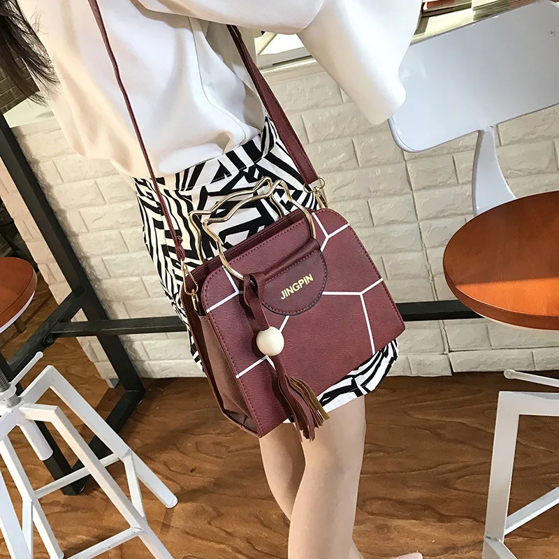 RU Wholesale Fashion Trend Casual Versatile Portable High Quality Shoulder Pu Printed Zipper Tote Bag