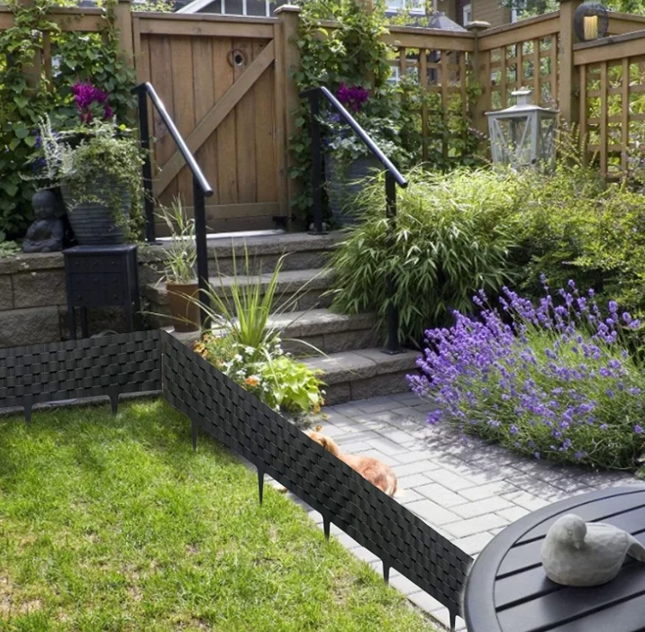 Rattan Effect Plastic Lawn Garden Edging 3m