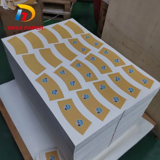 Бумажный стаканчик с 5 звездами