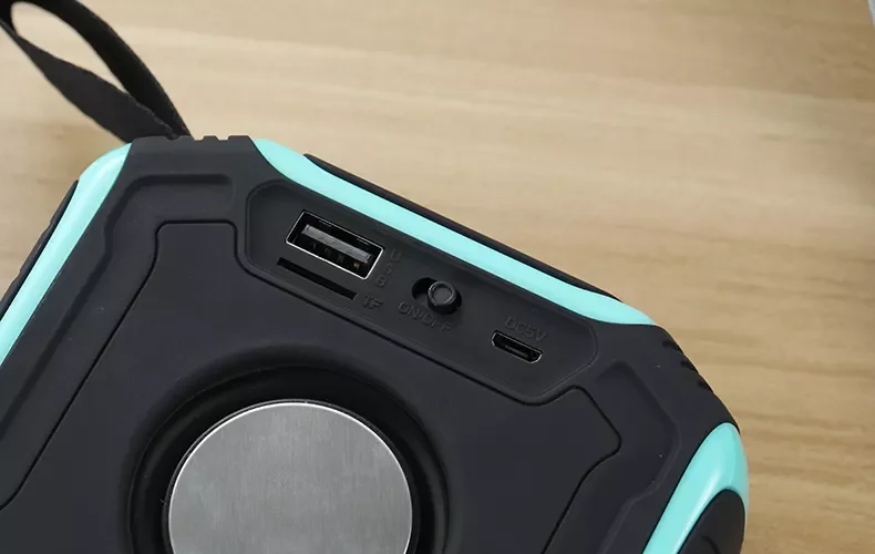 2022 Factory Best Selling Portable Bluetooth Speaker Mini New Tech Bluetooth Speaker Wireless Outdoor Audio Music Box Portable