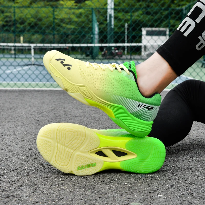 Badminton Shoes For Men Factory Wholesale Anti-slip soft breathable sports sneakers fashion Custom summer blue