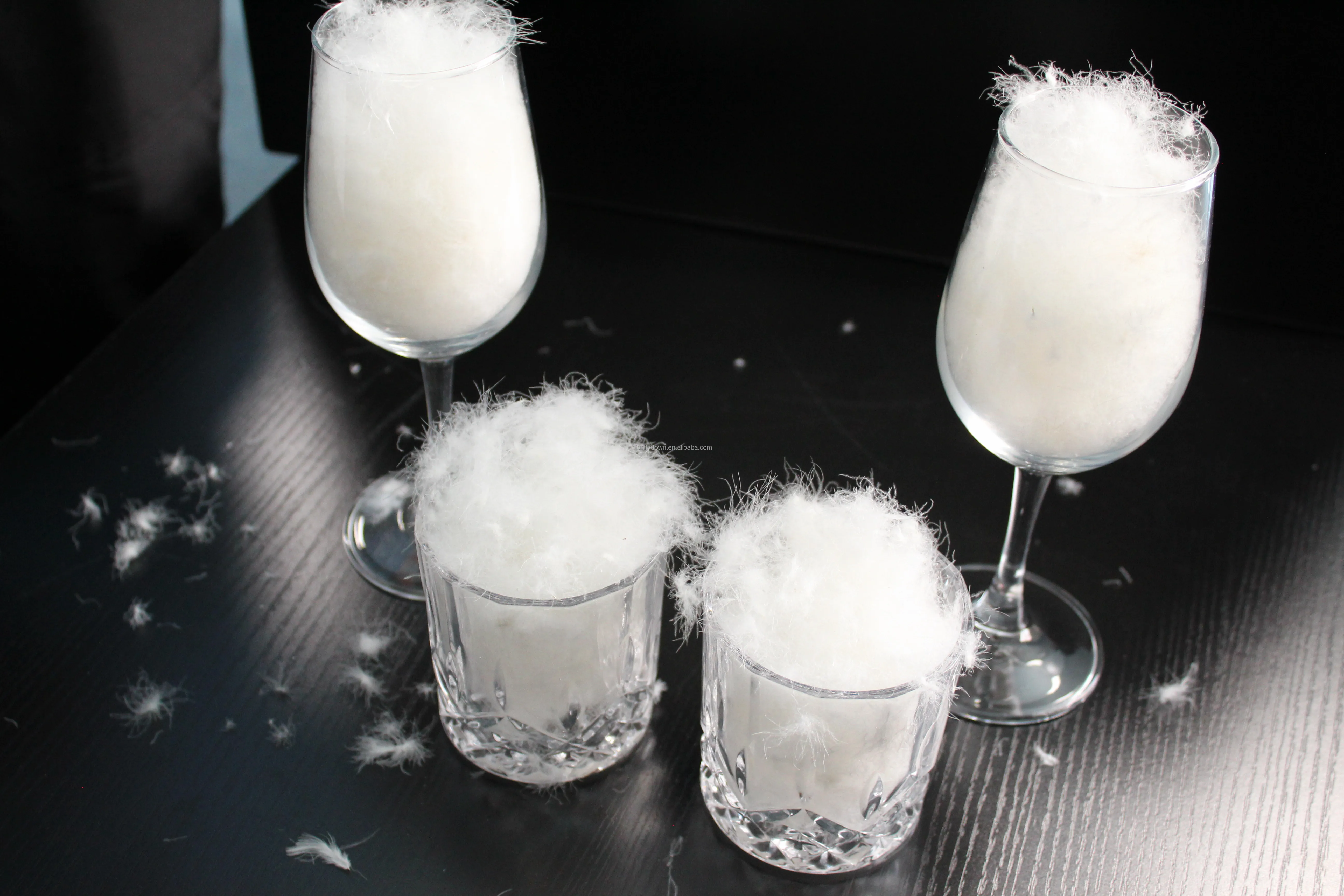 Wholesale Good Price High Filling Power White Goose Down  Pillow inserts Feather Down Washed Goose Down