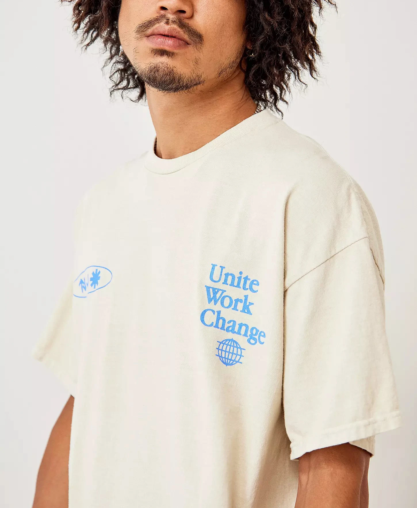 MGOO Boxy Fit Style Daily Wear Custom Water Based Printed Logo T Shirts Cream White Color Mens Tee