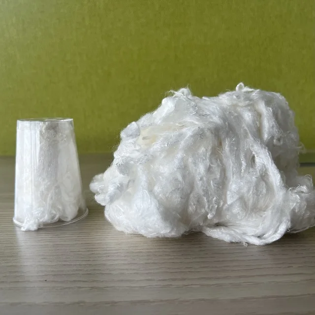 100% Polyester Staple Fiber 2.78dtex*51mm 2.78dtex*65mm Semi Light And 2.78dtex*65mm Bright Use For The Filler