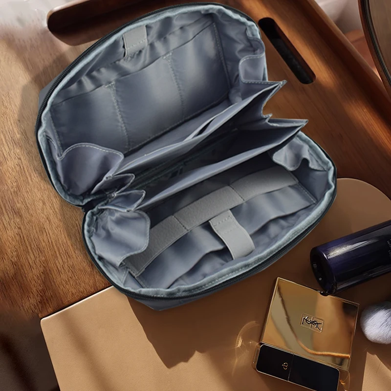 Accessories Organizer Pouch Bag, Organizer Travel Universal Cable Organizer Accessories Bag for Cosmetics Makeup Business Travel