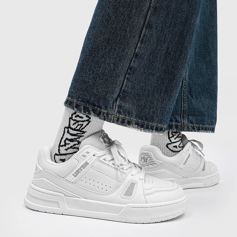 New Custom Luxury Leather Casual Black High Quality OEM Shoes With Low Moq Skater Sneakers Custom Skate Sneakers For Men