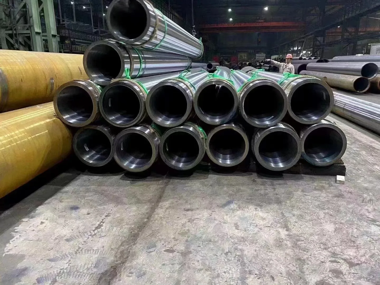 Pipe Tianjin A333 Gr.6 Low Temperature Seamless Steel Round 1.5 Inch Galvanized Steel Pipe Price Per Meter Hot Rolled ERW CN;TIA