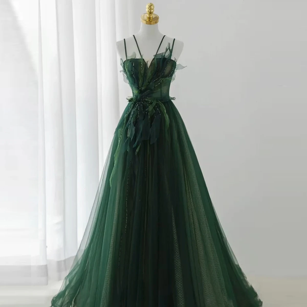 Factory Custom Fashion Design Sleeveless Luxury Party Banquet Elegant Lace Long Formal Party Evening Dresses for Gowns