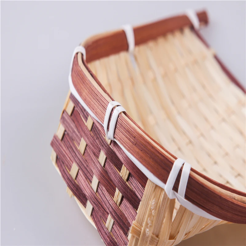 Multi purpose Flat Shovel Shape Home Decoration Mini Bamboo Basket for fruit storage