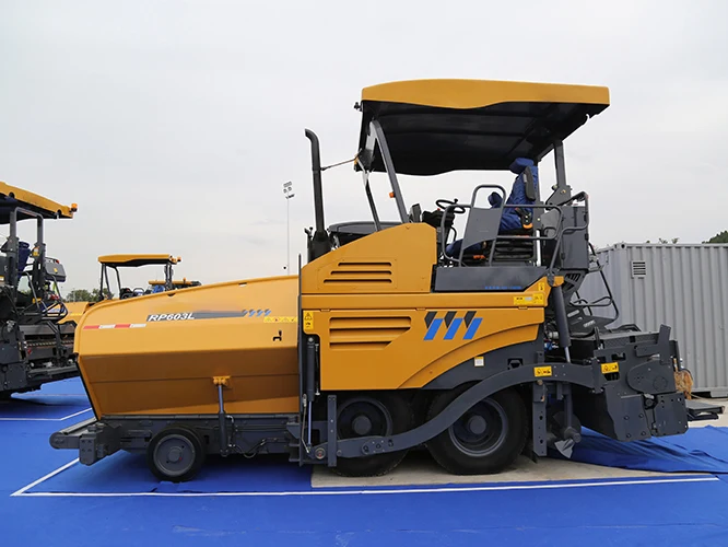China Famous Brand 6M RP603 Asphalt Concrete Paver with Good Price on Selling