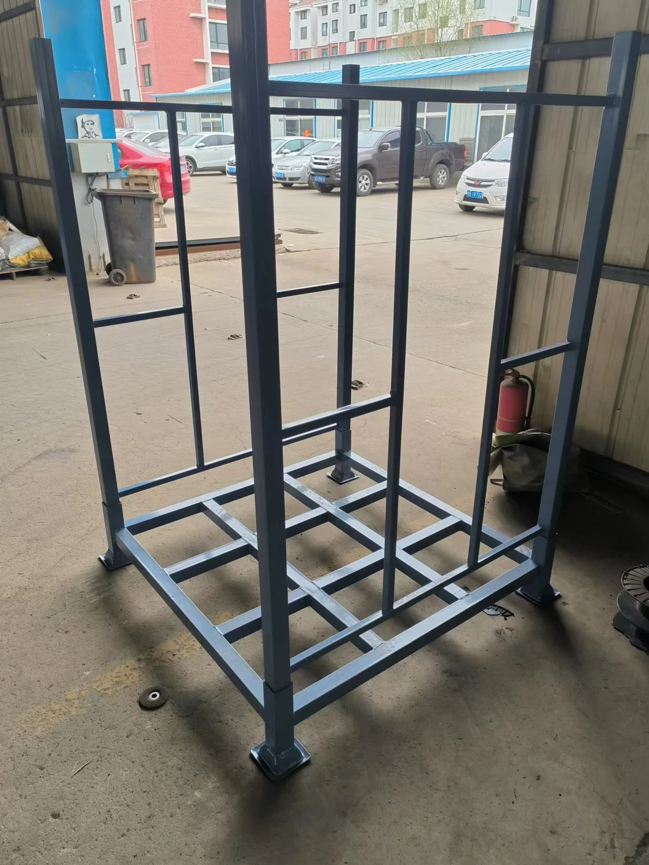 Blue Industrial Heavy Duty Foldable Stacking Pallet Rack Tire Rack Storage Steel Rack stack pallet frames