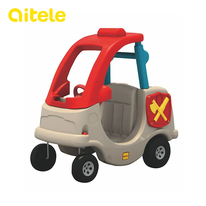 New small plastic pedal cars baby ride on car children car toys