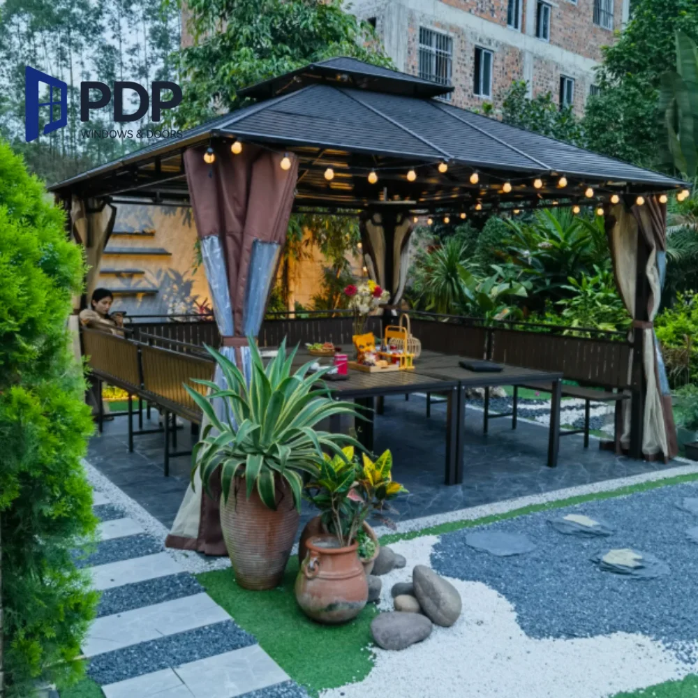 Modern Outdoor Waterproof Glass Canopy Gazebo Pergola Frame Outdoor Waterproof Modern Aluminum Alloy Pavilion