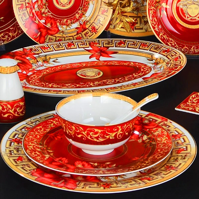 Rose Design Porcelain Dinnerware Sets Hand Painting Fine Bone China Dinner Sets
