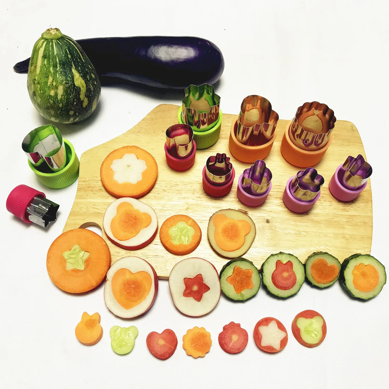 
Sandwiches Cutter Mickey Mouse Dinosaur Heart Star Shapes Biscuit Mold for kids Cookie cutter mini tart pan 