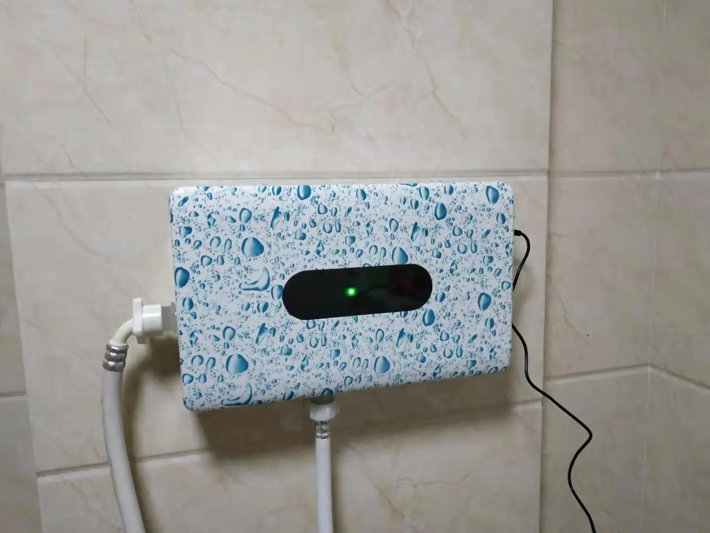 Acqua apparecchio ozonizzatore per lavatrice, ozono generator lavaggio; sanificatore ozono  aria acqua, ozono acqua lavanderia