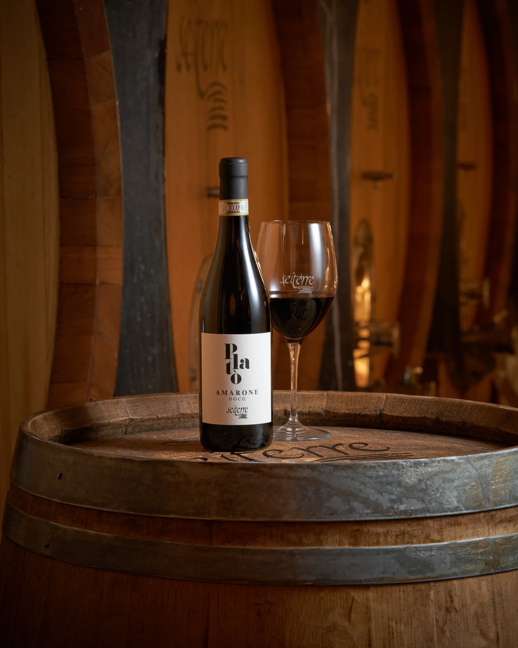 Italian Fine Taste  Superior Quality Amarone della Valpolicella DOCG Dry Red Wine 750 ml Bottle for Export