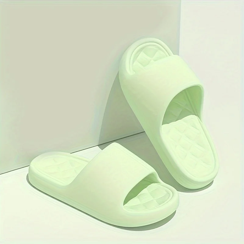 2024 Hot Selling Super Soft Fashion Style Sports slippers Thick Sole Foam Eva slippers for Women Outdoor Hotel Bathroom