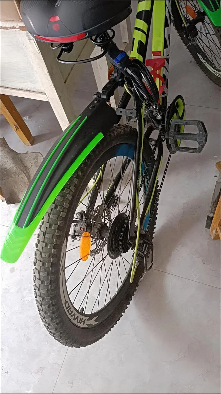 Two-color mountain bike bike fender bike retaining board mud removal tile accessories flying dragon mud board