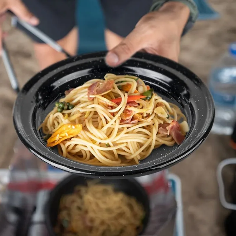 10 inch Kitchen Durable enamelware custom outdoor picnic camping black speckled enamel tin food serving dishes plate for Oven