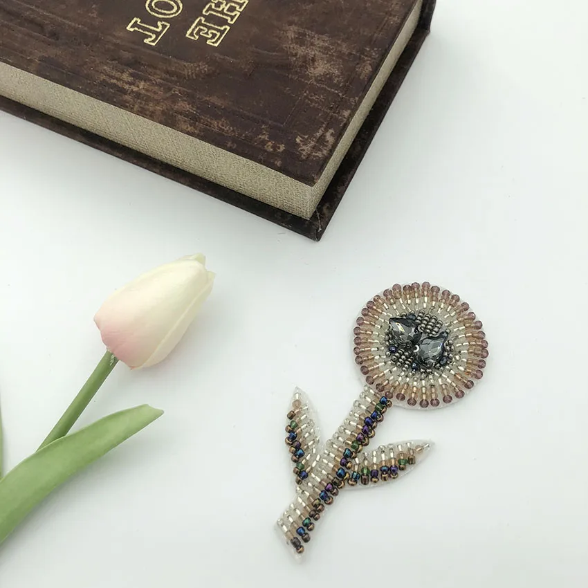 Fashion garment accessories performance badge  tassel spiked epaulets rivet shoulder badge