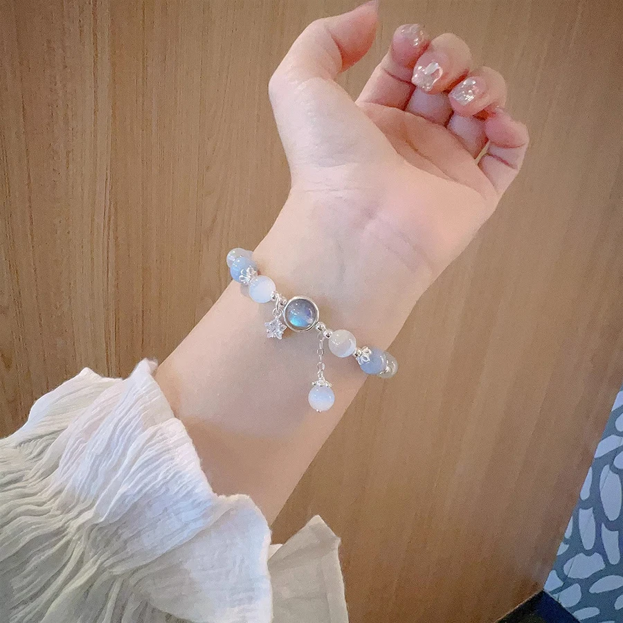 Женский браслет с