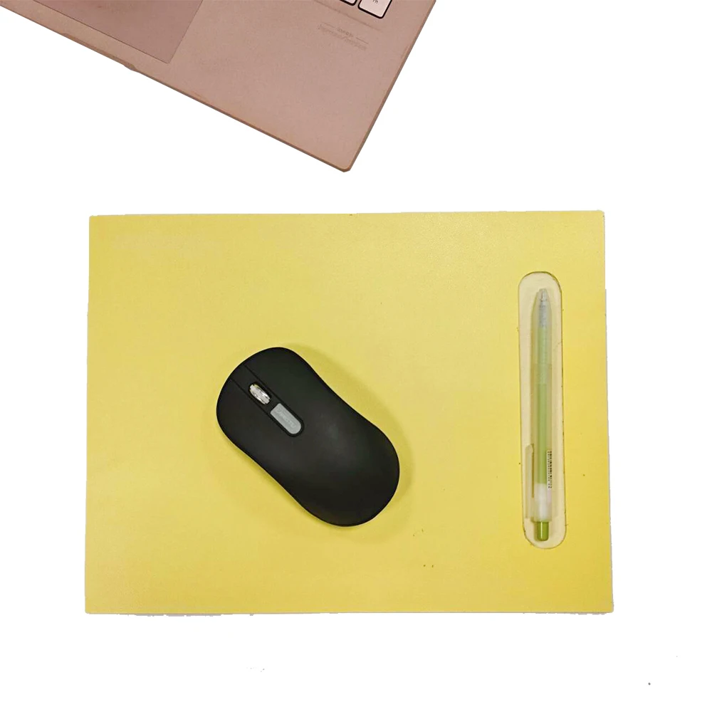 Factory Best Selling Faux Leather Multi-Colored Anti-Slip Leather Gaming Office Mouse Pad with Pen Holder