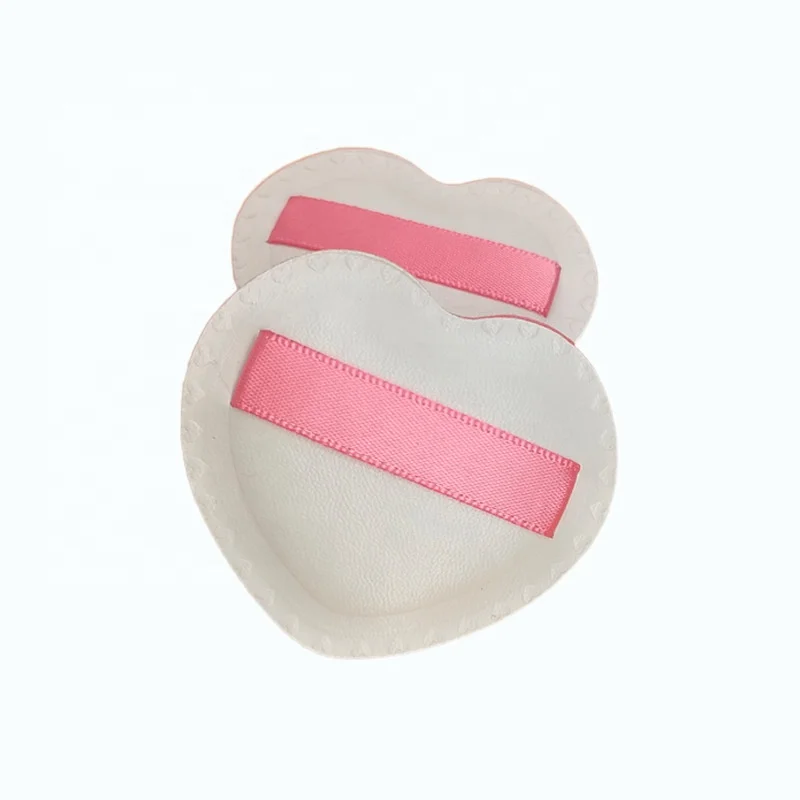 Wholesale Beauty Care Love Shape Makeup Puff Travel Portable Foundation Cream Soft Puff with Box Package