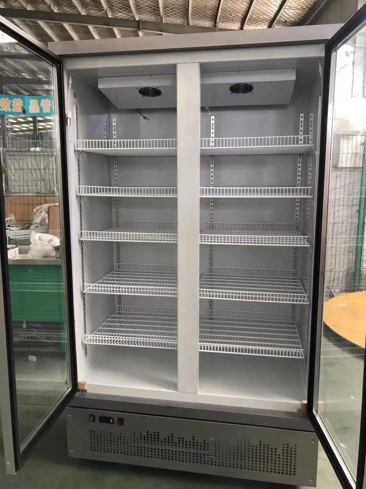 supermarket drinks fridge display refrigerator vertical glass door beverage storing showcase chiller beverage refrigerator