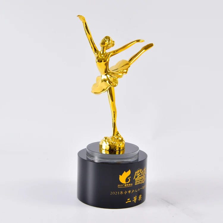 New product crystal trophy cup metal Custom Direct Sales Eco-Friendly taekwondo trophy metal awards