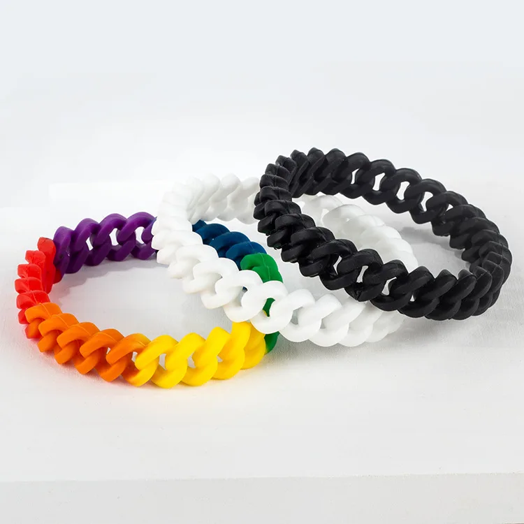 Personalized camouflage color hollowed out bracelet wrist band silicone twist for men and