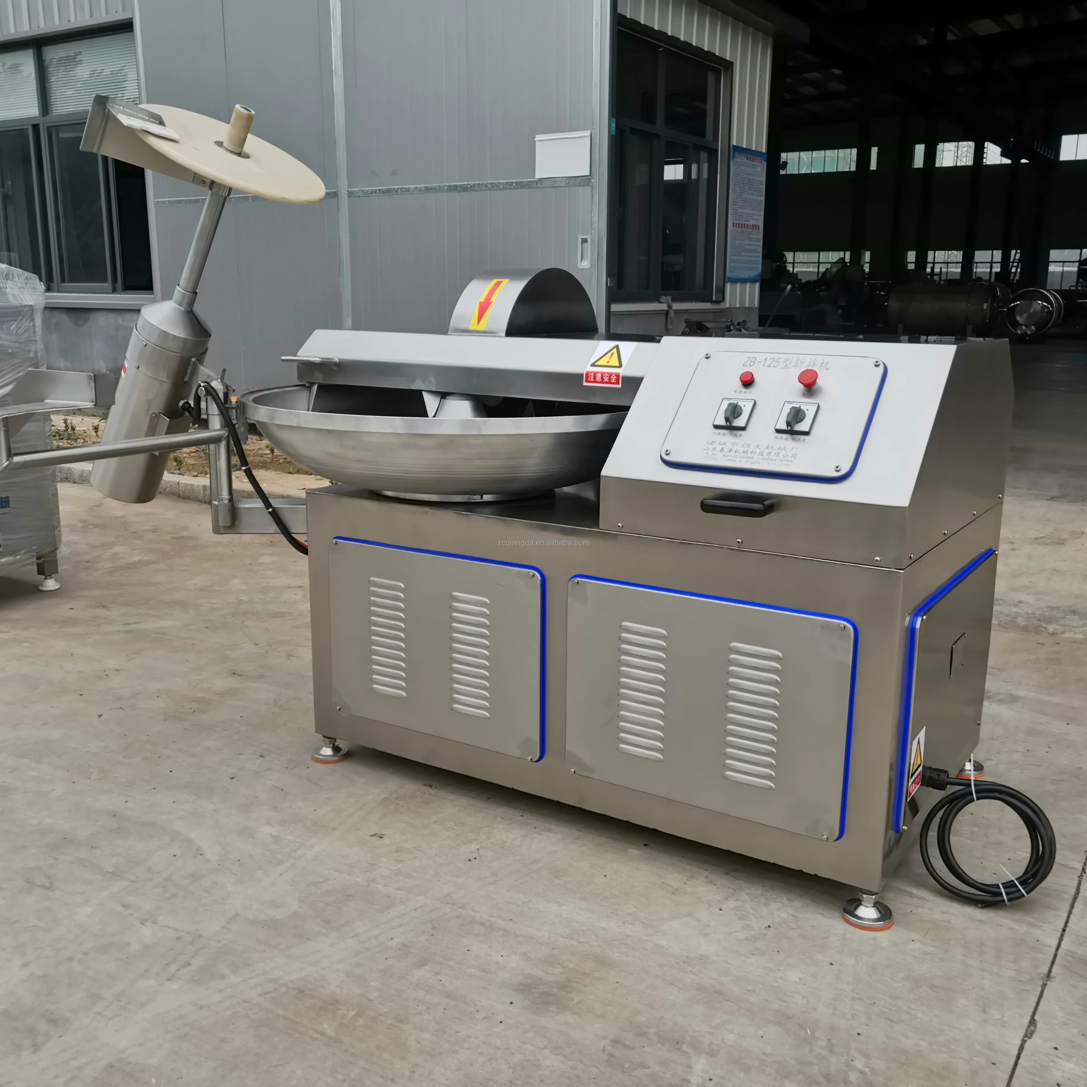 Qiangda Customized Dried Pepper Grinding Production Meat Bowl Cutter Mixer Chopper Machine