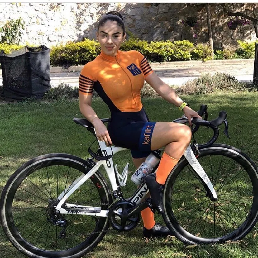 2021 Wholesale Short Sleeve Triathlon Bike Suit Clothing Low MOQ Custom Skinsuit Pro Team Skin Suit Wear For Women