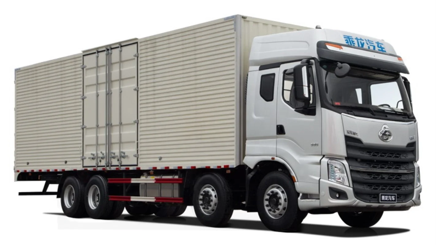 China chenglong trucks with good performance H7 8X4 cargo truck multifunctional euro 5 heavy truck for logistics