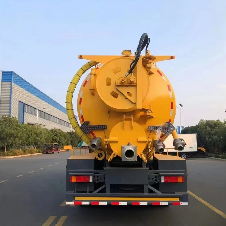 New 13m3 high pressure suction pump sewage jet cleaner  3500 gallon Septic tank cleaning truck