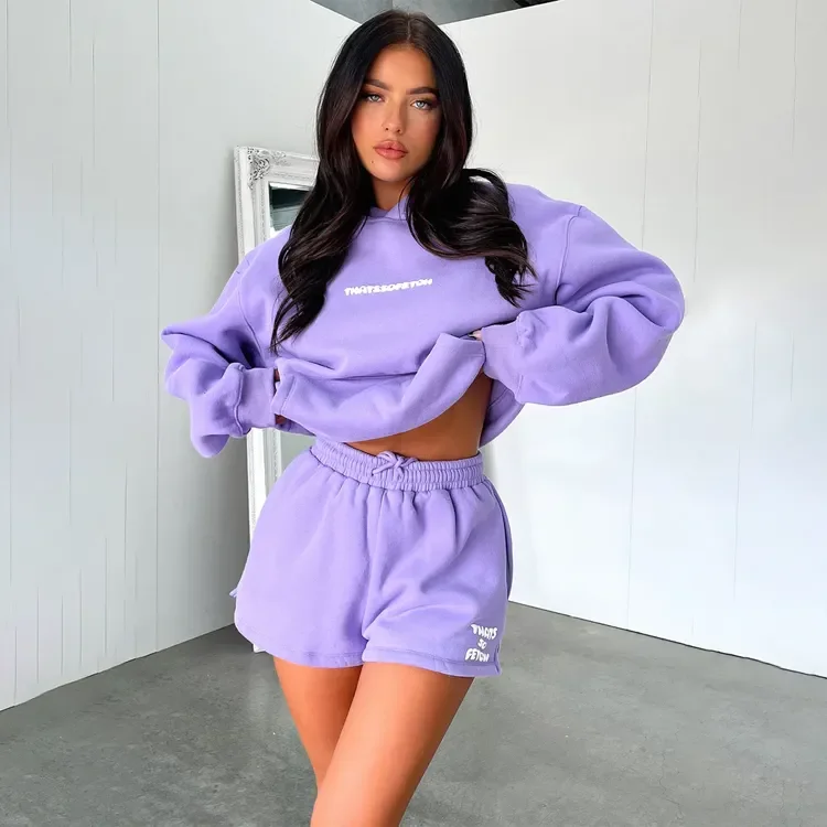 2023 комплект спортивной одежды с логотипом под заказ шортами и толстовкой