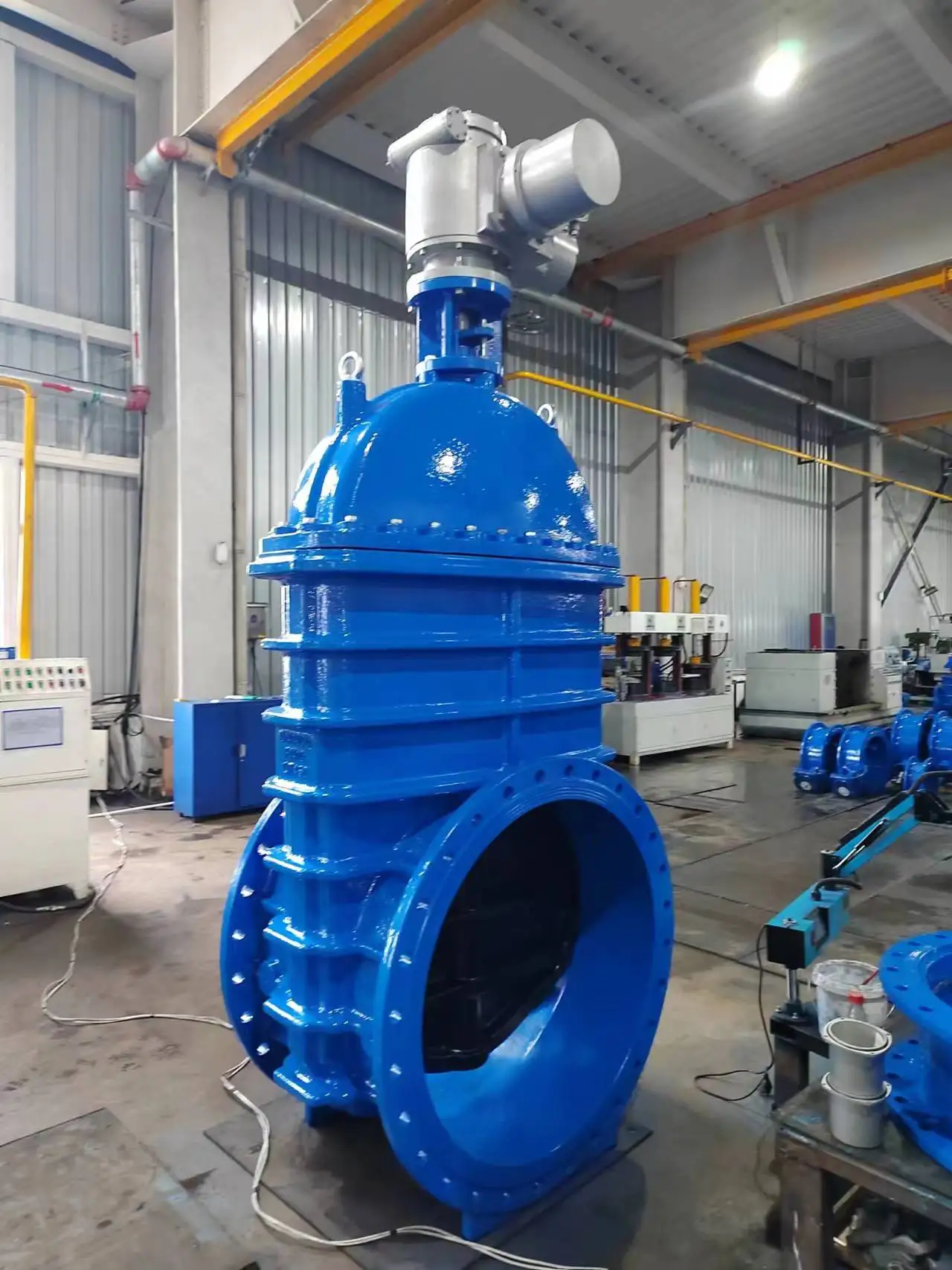 DIN3352 F4 DN800 Non Rising Stem Electric Resilient Seated Cast Iron Double Flanged Gate Valve with Gear Box