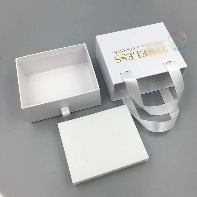 Экологичная белая картонная коробка для упаковки ювелирных изделий с логотипом
