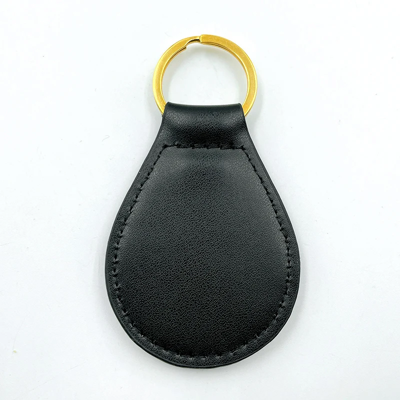 Cheap Price High Quality Small Minimum Quantity Fashion Leather Keychain Customized Logo Keychain PU Leather Keychain