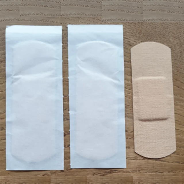 Band-Aid Tough Strips Adhesive Bandages for Wound Care Durable Protection for Minor Cuts and Scrapes Extra Large Size