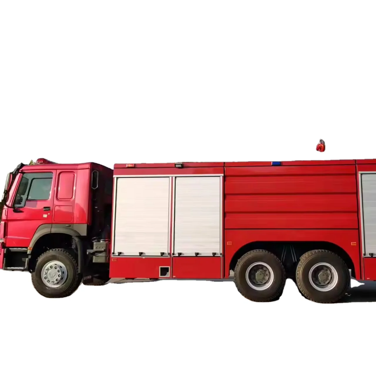 2024 SINOTRUK HOWO, 15 тонн, 6x4, резервуар для воды, пожарная машина