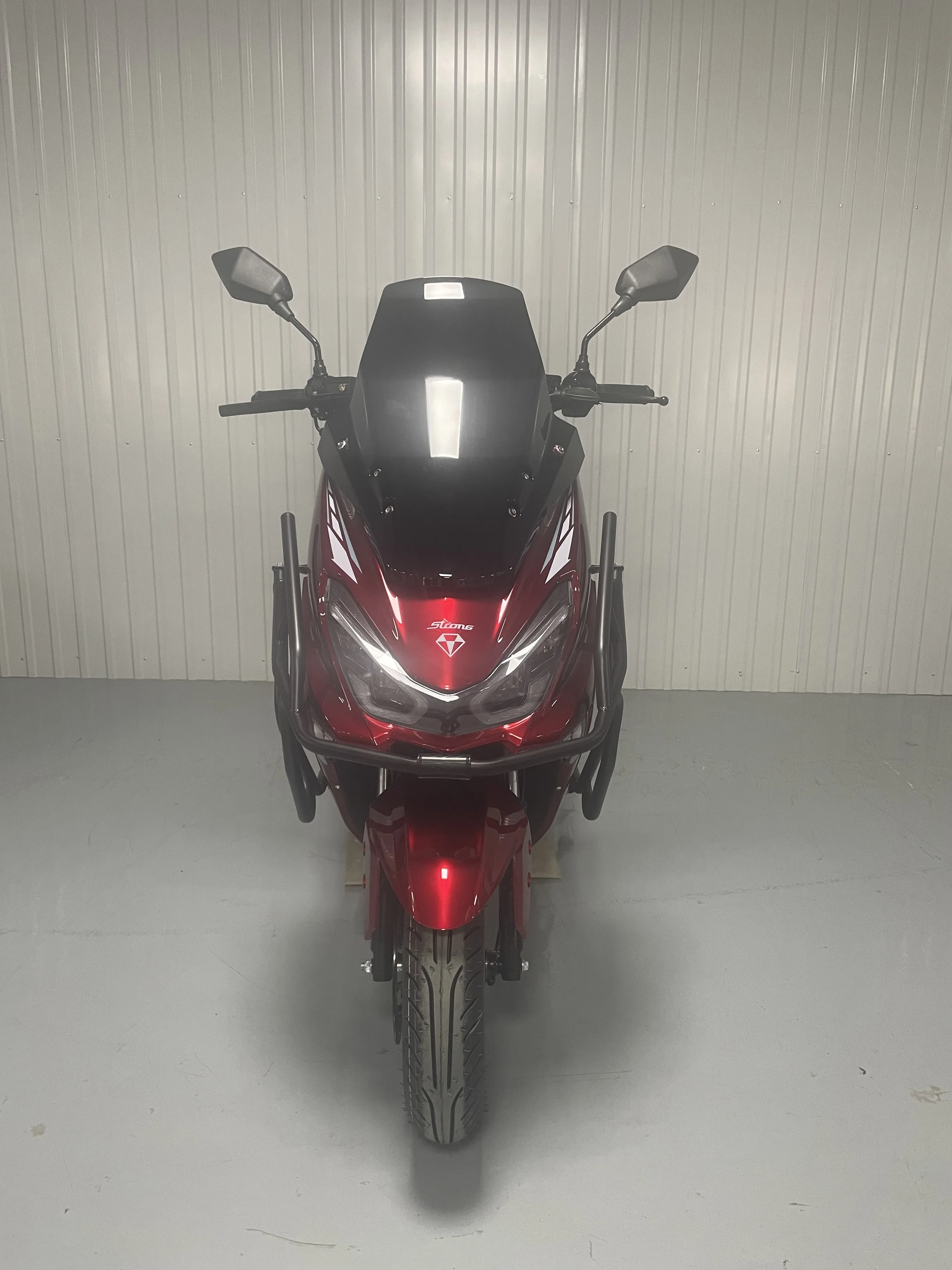 150cc gasoline scooter with best price and good condition