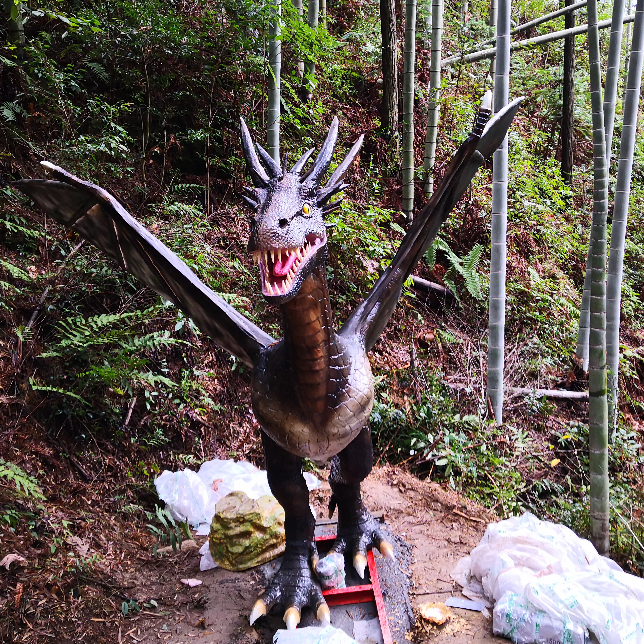 Dinosaur king has wings dragons